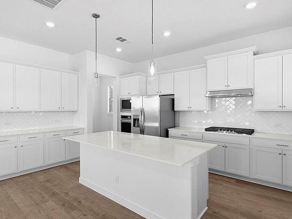3rd image of 3211 Home Ct