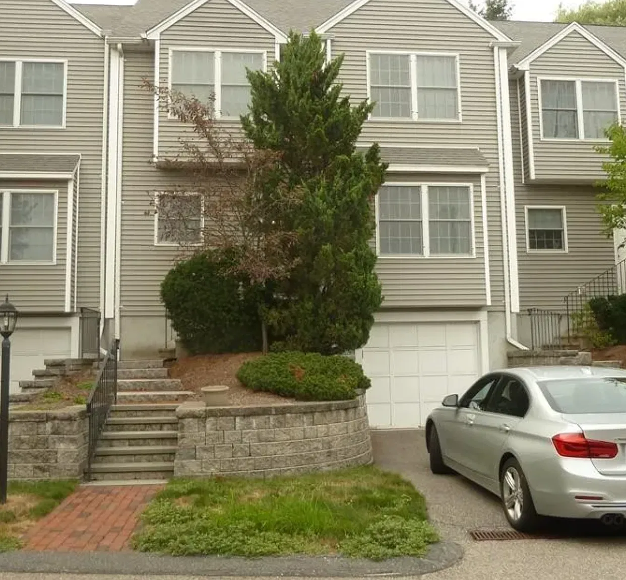 3 bed, 2.5 bath, 1750 sqft, $5,000 — Photo 1