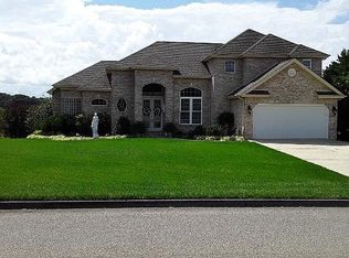 108 Chadwick Cir, Bluff City, TN 37618