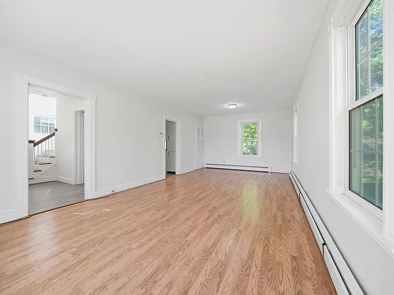 7 Wilson Ave — Photo 8