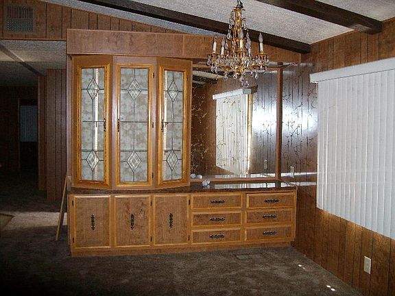 3rd image of 445 Riverfront Dr Unit 3