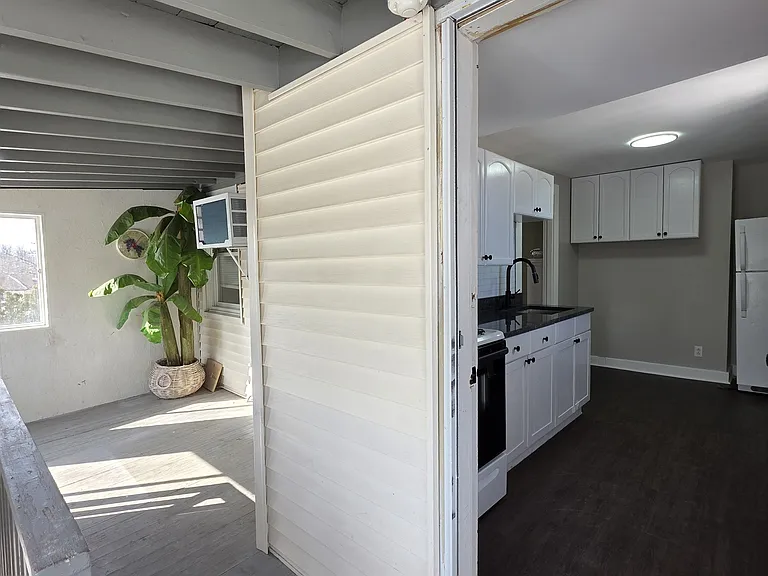 396 W Main St #3 — Photo 14