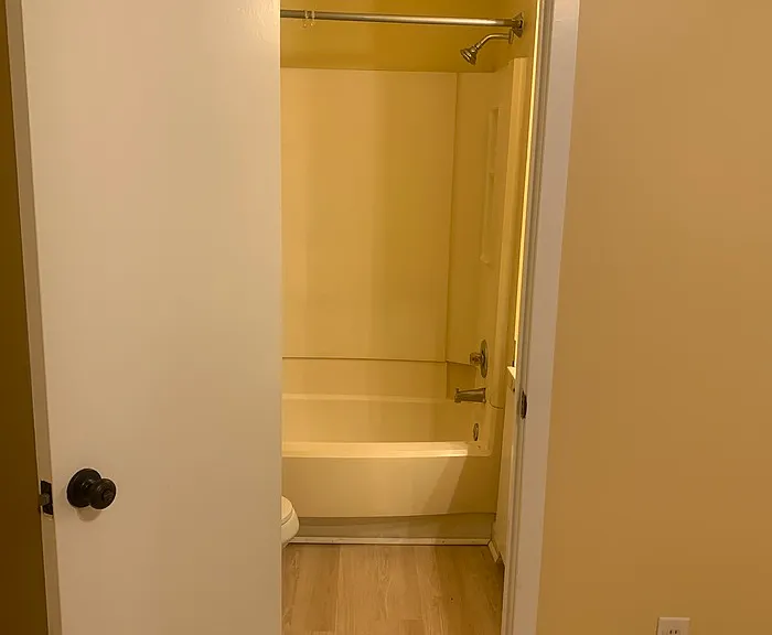 7 Canterbury Ct — Photo 10
