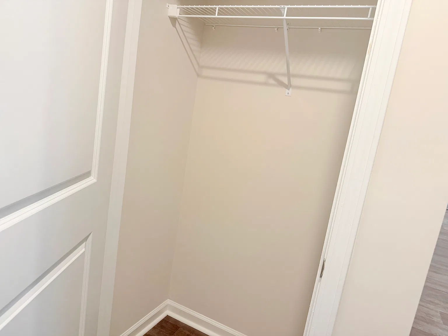 3 bed, 1475 sqft, $2,000 — Photo 3