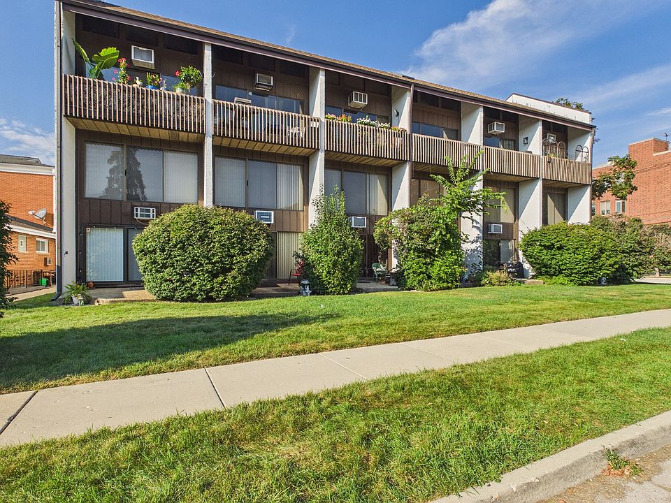 1st image of 1296 E Washington St APT 12