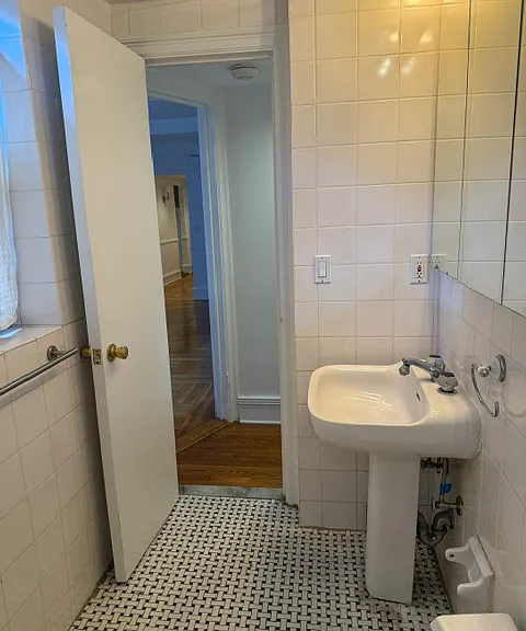 111 E 88th St #6F — Photo 8