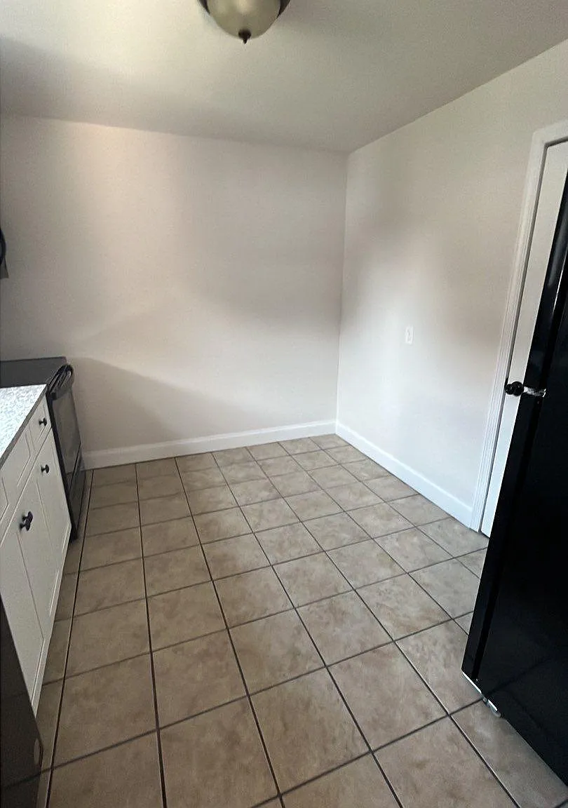 2 bed, 750 sqft, $1,595 — Photo 3