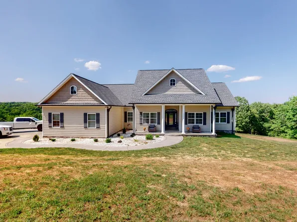 2420 Maysville Rd, Dickson, TN 37055