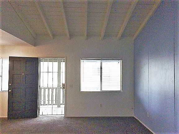 Vaulted Ceilings & no one below you