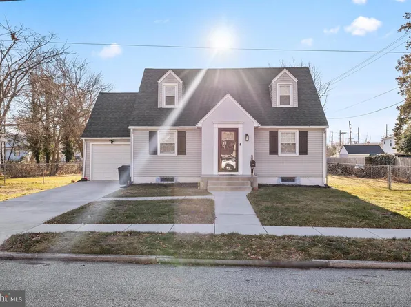 8 Oxford Ave, Stratford, NJ 08084