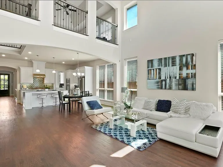 5665 Lightfoot Ln — Photo 12