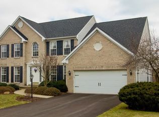 137 Valley View Dr, Rostraver Township, PA 15012