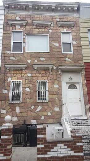 2nd image of 21 Marconi Pl