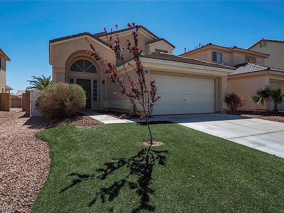 2nd image of 4837 Sparkling Sky Ave