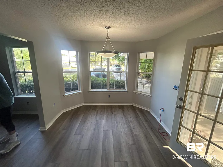 29595 Canal Rd — Photo 7