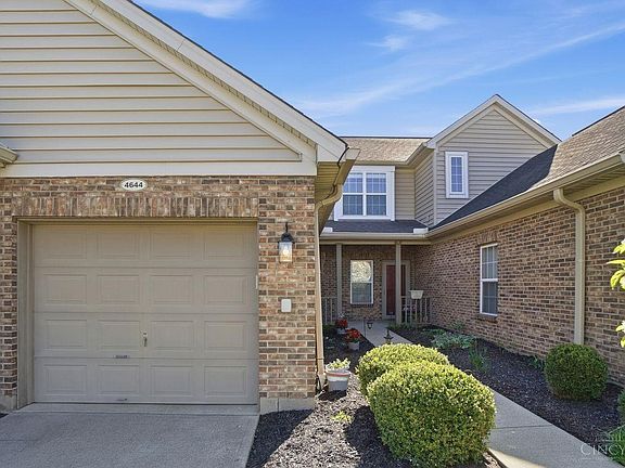 3rd image of 4644 Courtyard Dr
