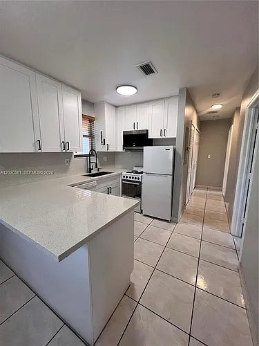 16940 SW 94th Ave #0 Photo 1