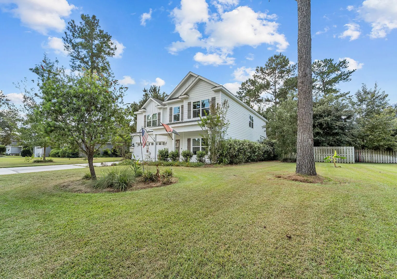 Woodland Trail Retreat 4BR Home with Private Wooded Backdrop — Photo 3