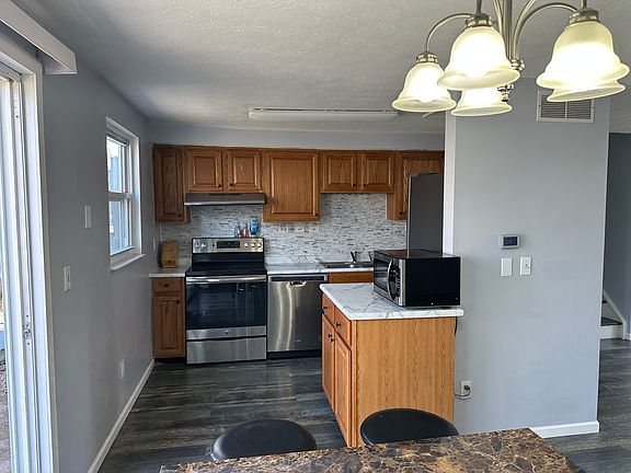 5th image of 11690 Greenhaven Ct #1