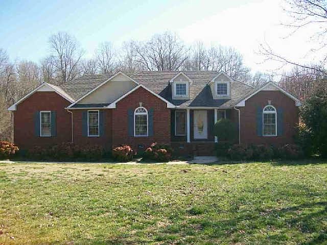 1st image of 455 Woodland Creek Dr