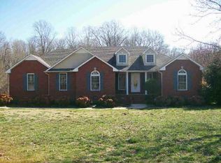 455 Woodland Creek Dr, McMinnville, TN 37110