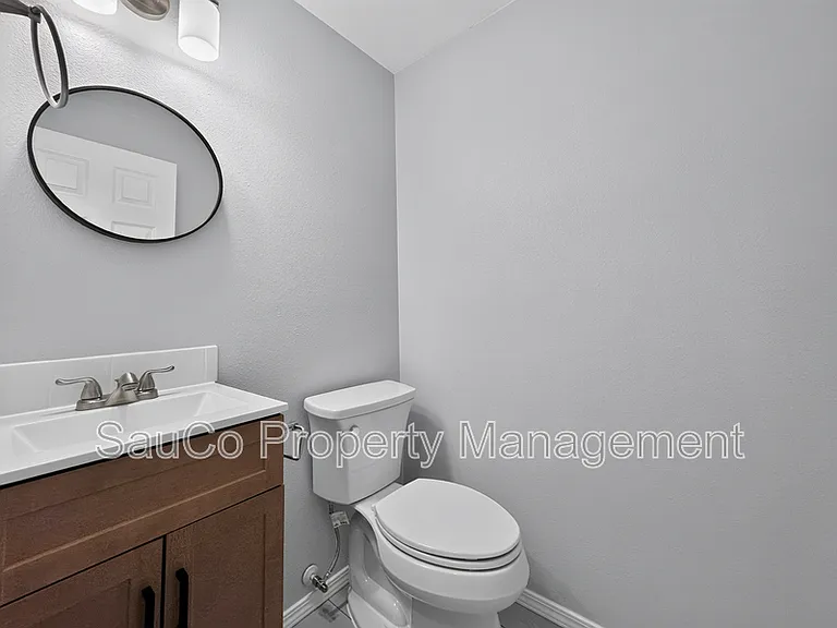 48 S 17th Ct — Photo 10