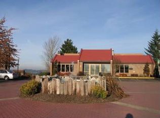 136 Oswego Smt, Lake Oswego, OR 97035