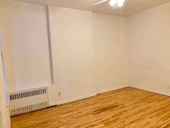 3rd image of 70 W 71st St #3FF