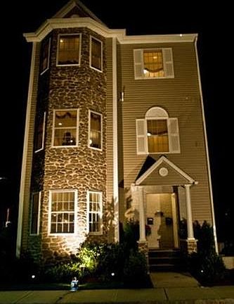 4th image of 103A S Grove St