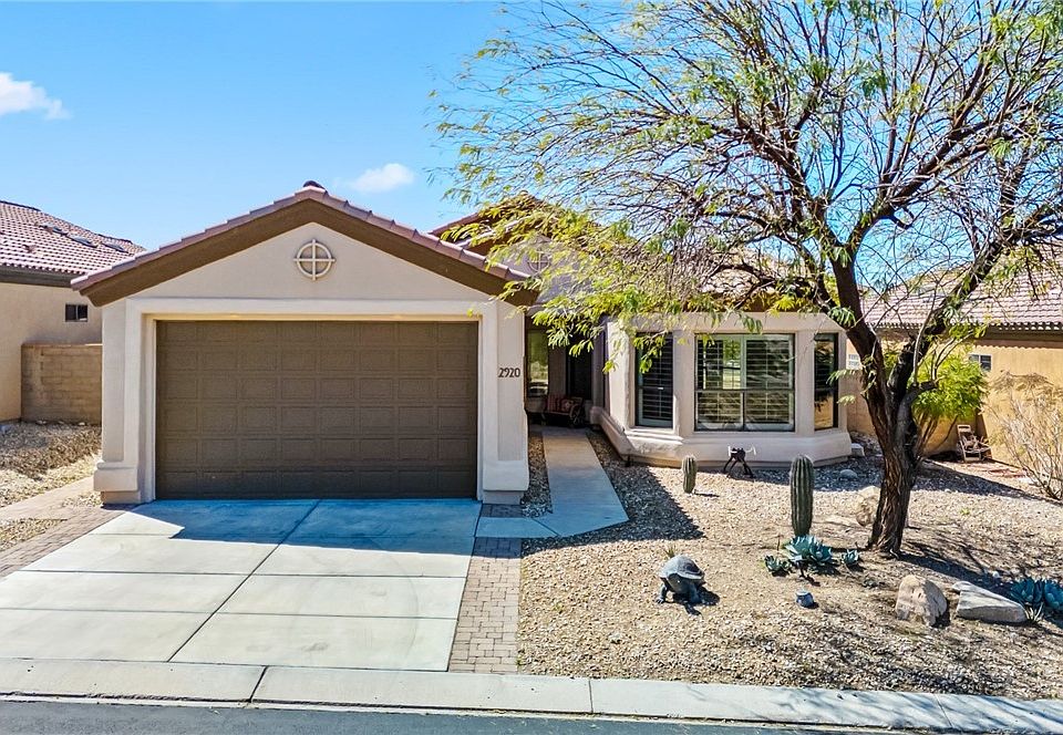 1st image of 2920 Esmerelda Drive