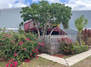 35 Crossings Cir APT F, Boynton Beach, FL 33435