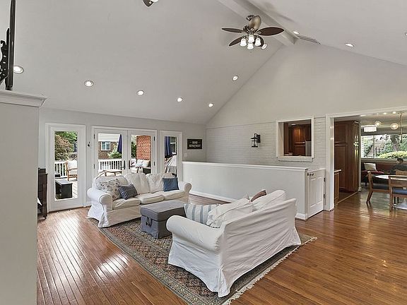 2nd image of 7300 Woodley Pl