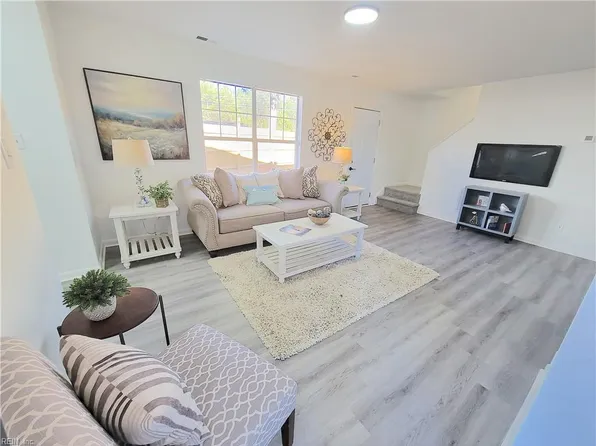 408 Joel Ct, Newport News, VA 23608