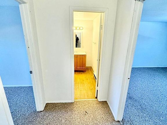 4th image of 52 Perry Hill Rd #6E