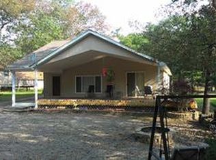 4472 Sand Rd, Caseville, MI 48725