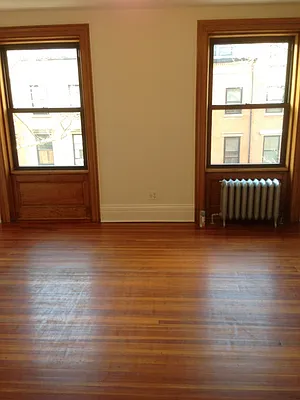 Rented by Picture Realty Inc. | media 21