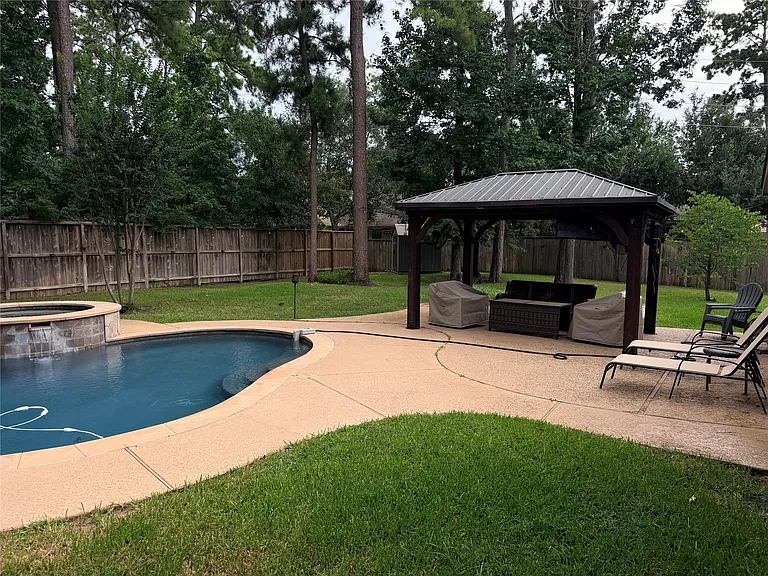 130 E Lasting Spring Cir — Photo 44