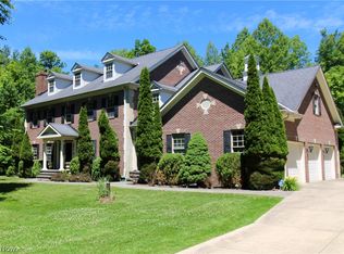 15150 Overture Dr, Newbury, OH 44065