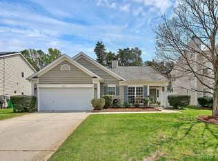 4014 Cedar Hill Dr, Charlotte, NC 28273