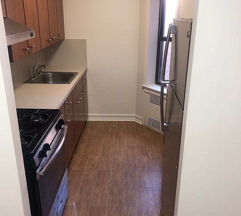 1st image of 34-35 76th St #5N
