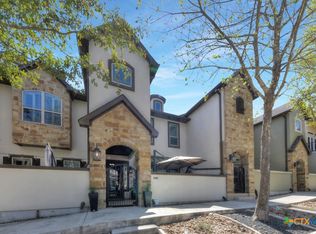949 N Academy Ave, New Braunfels, TX 78130