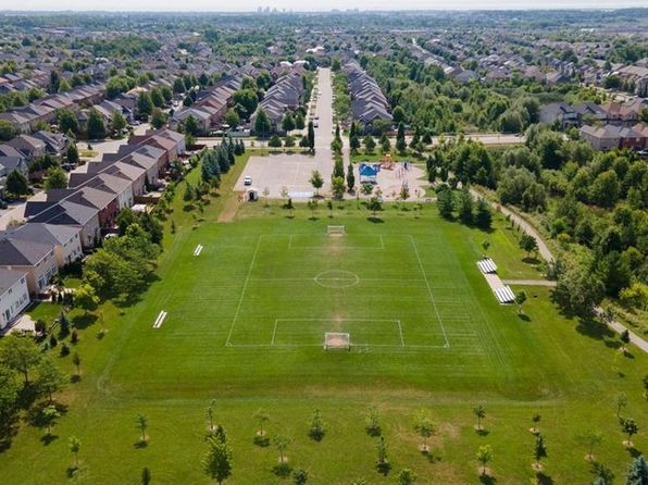 2401 Millstone Dr, Oakville, ON L6M 0K6