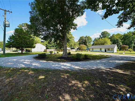 2nd image of 5717 Warwick Rd