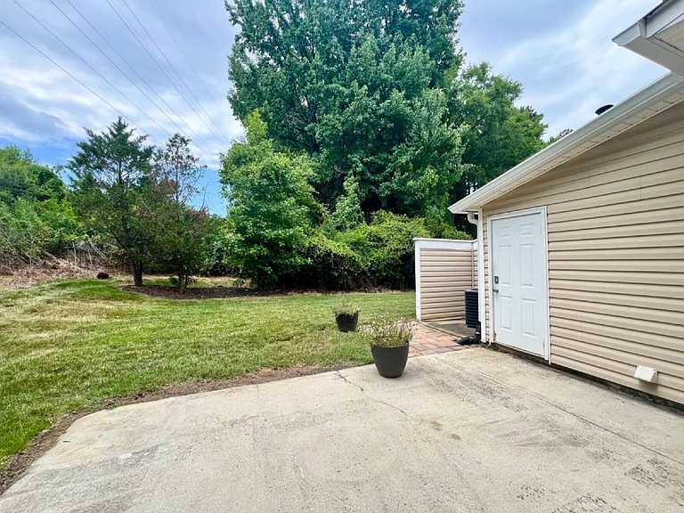 1309 Anthem Ct — Photo 29