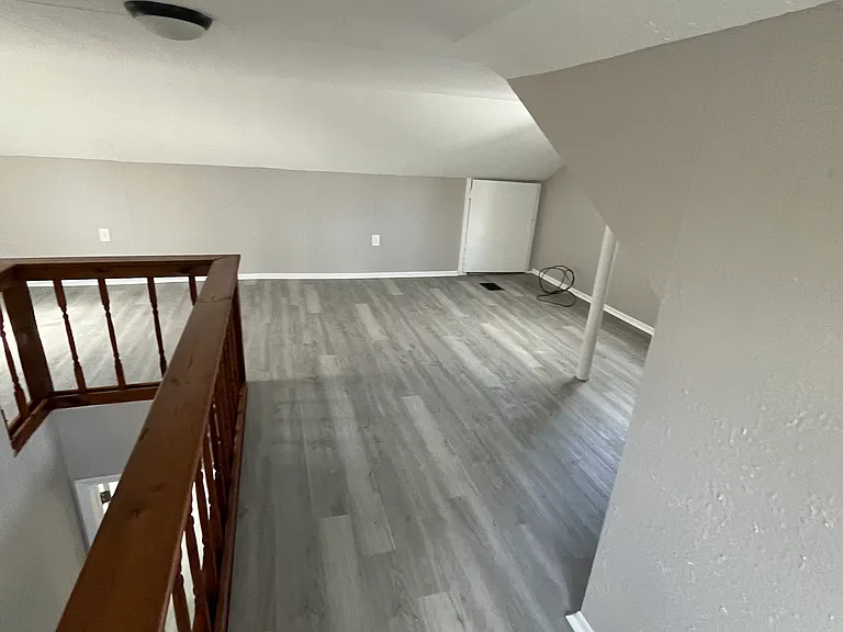 47 W Crawford Ave — Photo 13