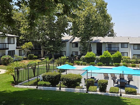 Beautiful! Pool and Spa area.