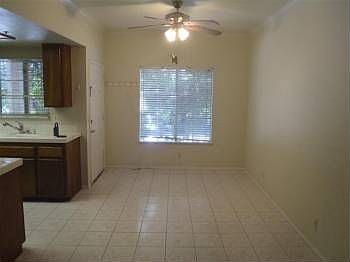 4th image of 1420 S Primrose Ave APT B