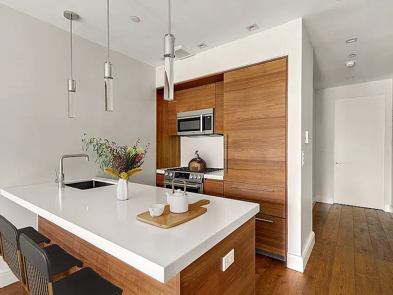 92 Morningside Ave #7D — Photo 4
