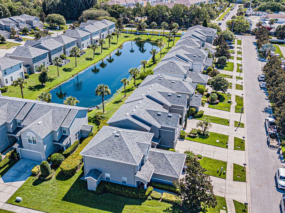 1st image of 1031 Paseo Del Rio NE