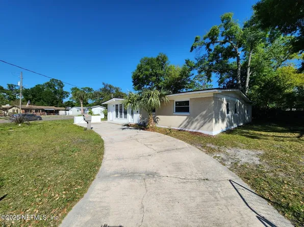 11547 EMUNESS Road, Jacksonville, FL 32218